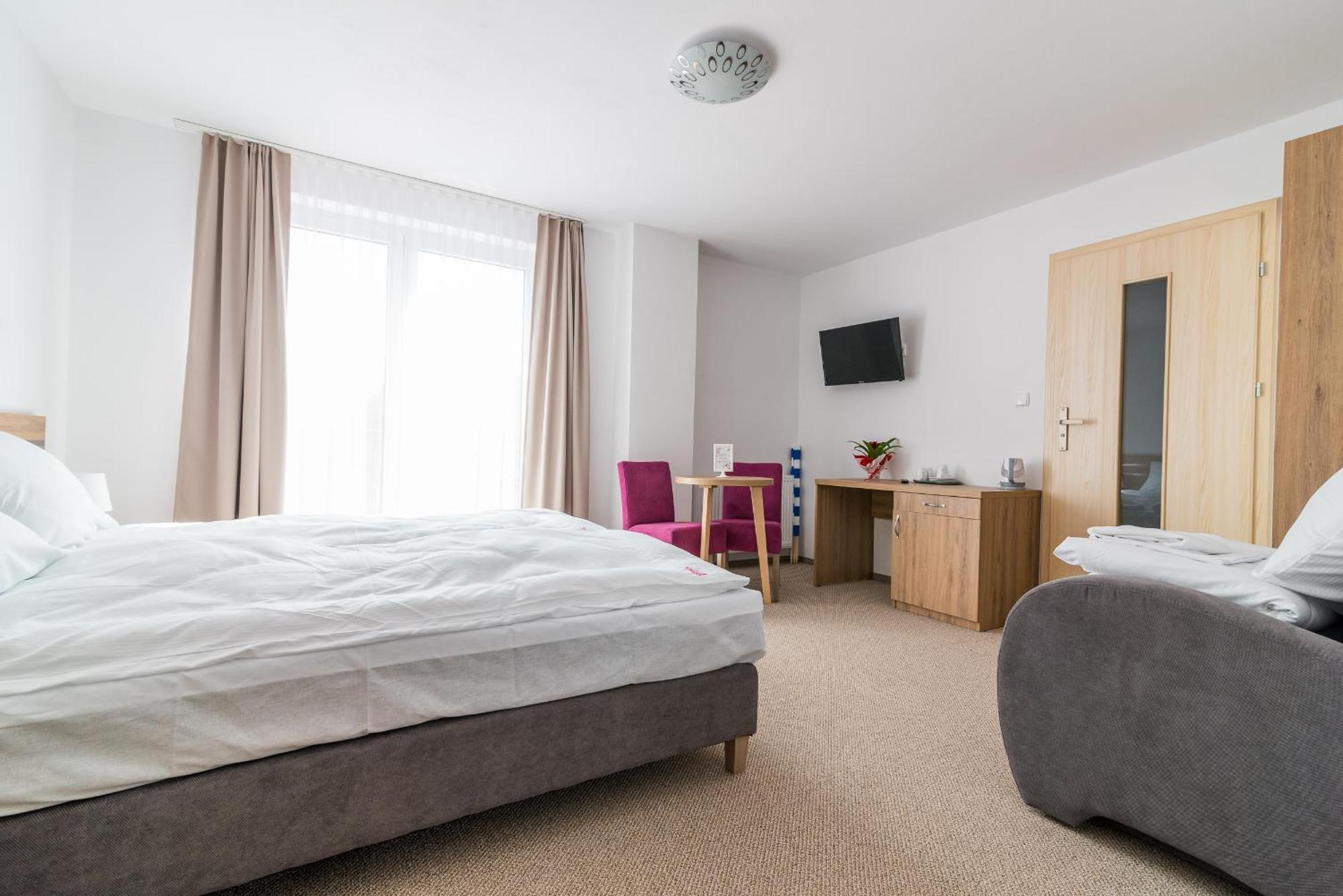 Magnolia Pokoje I Apartamenty Дембкі Екстер'єр фото