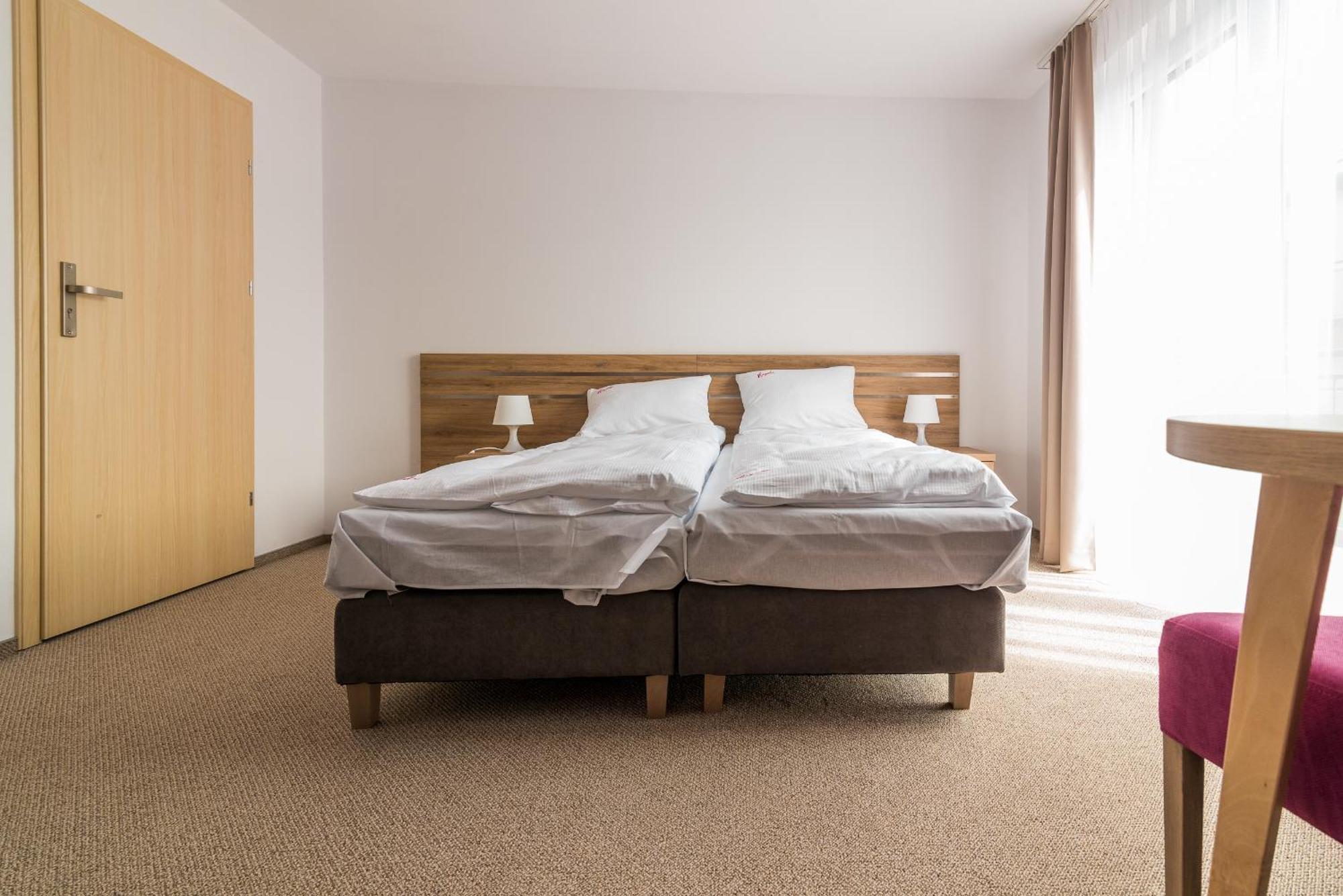 Magnolia Pokoje I Apartamenty Дембкі Екстер'єр фото