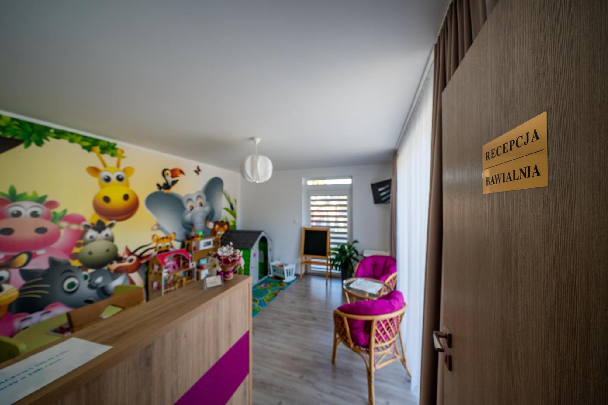 Magnolia Pokoje I Apartamenty Дембкі Екстер'єр фото