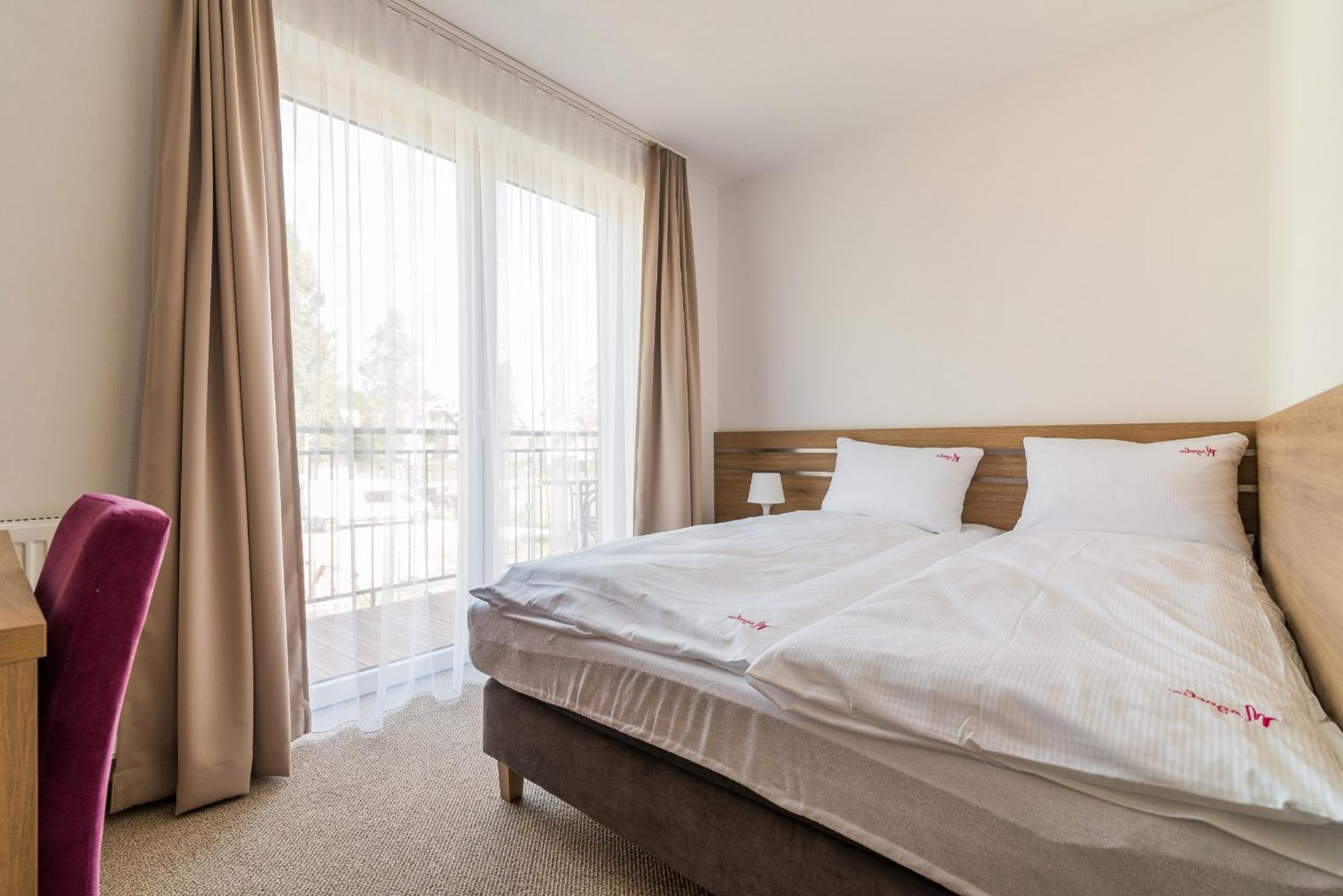 Magnolia Pokoje I Apartamenty Дембкі Екстер'єр фото