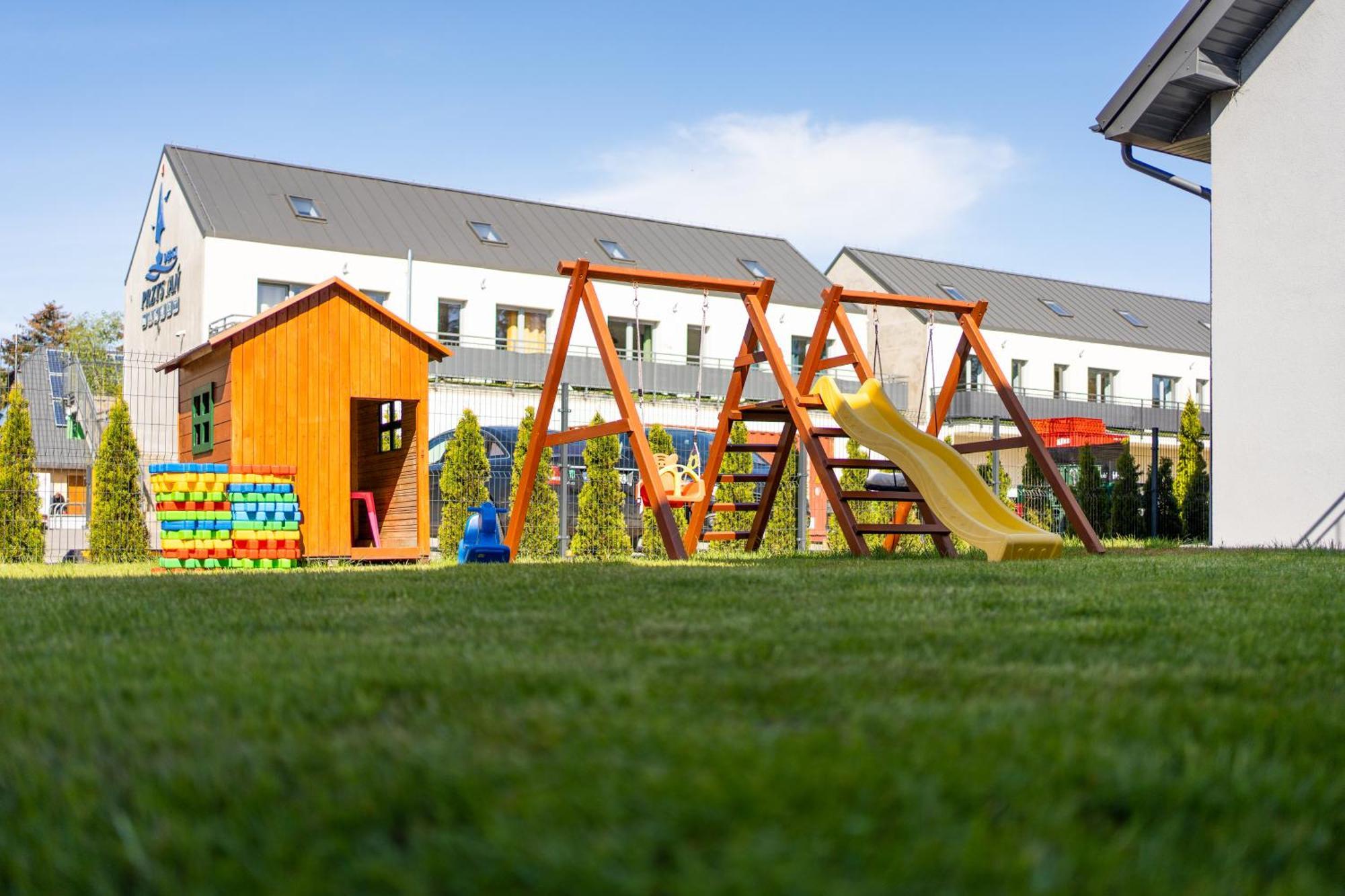 Magnolia Pokoje I Apartamenty Дембкі Екстер'єр фото